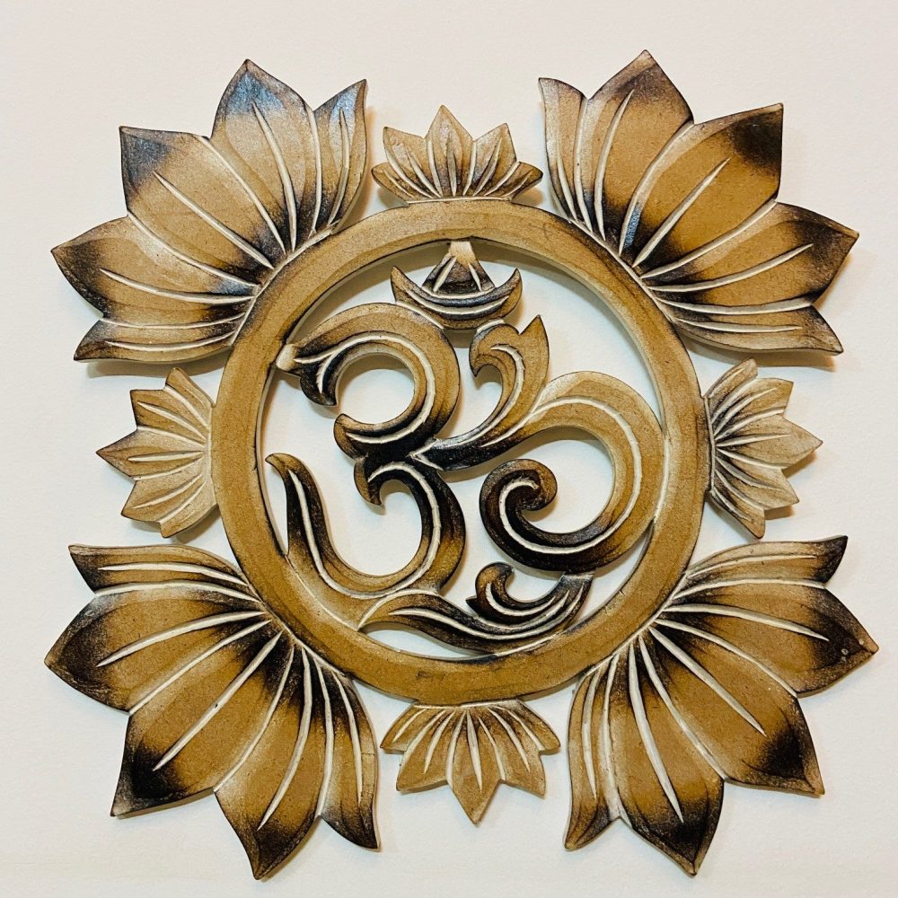 Om decorazione da parete fior di loto etnico Indù - ETNICBAY